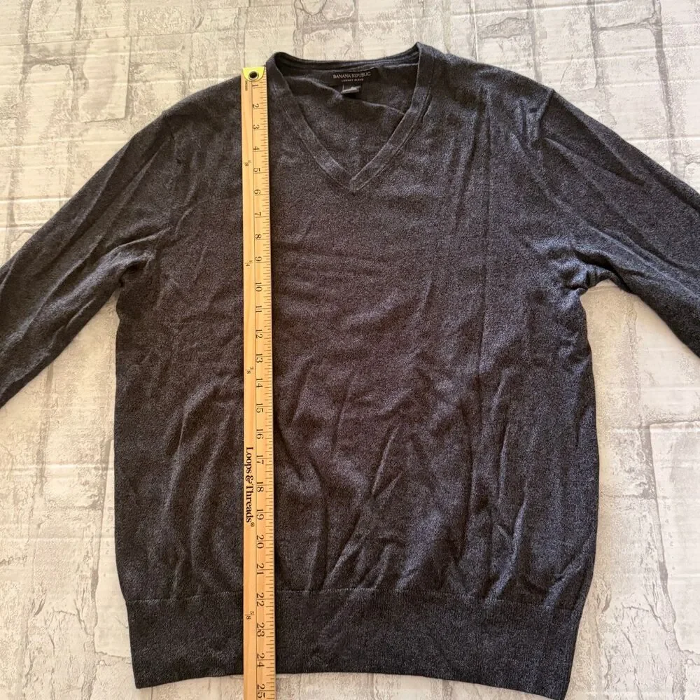 Banana Republic Gray Silk Cotton Cashmere Blend V Neck Knit Sweater Sz S